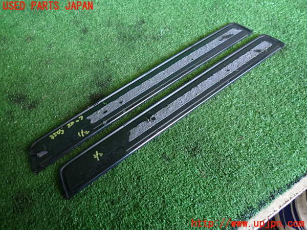 2UPJ-9235057740]ボルボ・XC40(XB420TXCM)スカッフプレート 中古_2