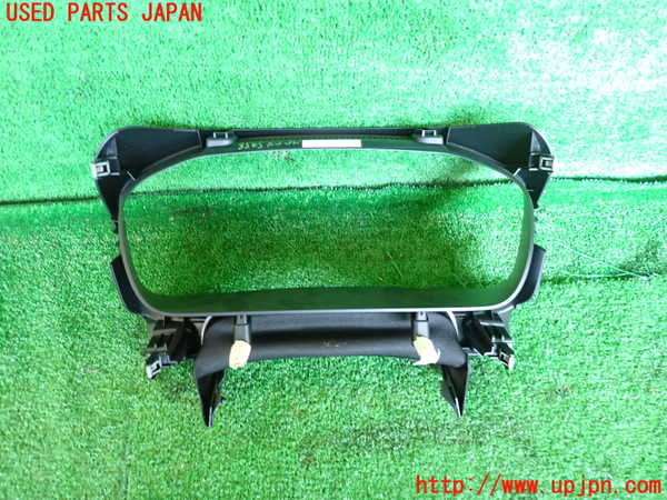 2UPJ-9235057510]ボルボ・XC40(XB420TXCM)メーターフード 中古_2