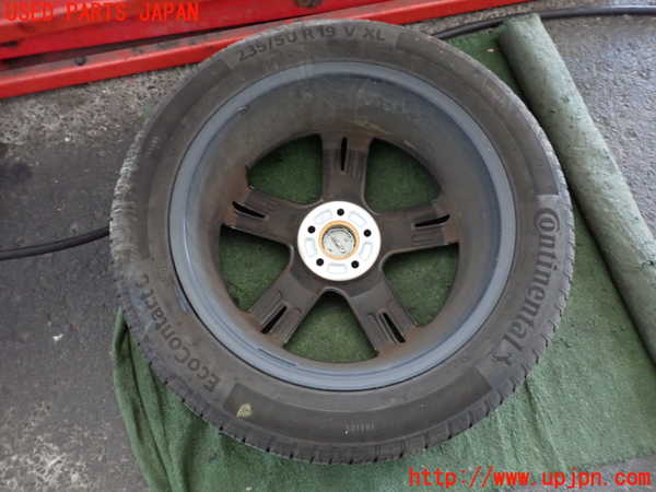 2UPJ-9235059047]ボルボ・XC40(XB420TXCM)タイヤ　ホイール　1本② 235/50R19 中古_3