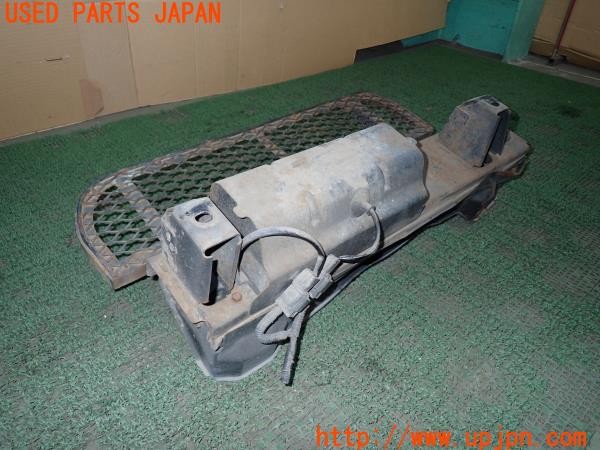 3UPJ=9235060025]デリカ スペースギア シャモニー(PD6W)後期 純正加工 左リアサイドステップ 電動オートステップ 中古_3