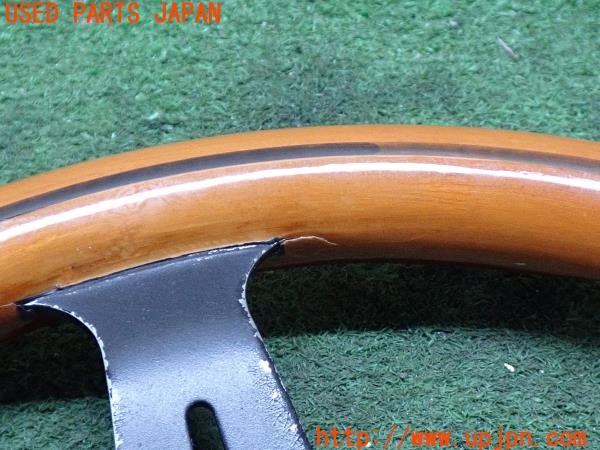 3UPJ=9235060617]デリカ スペースギア シャモニー(PD6W)後期 社外 ステアリング ウッド 木目 330mm 中古_3