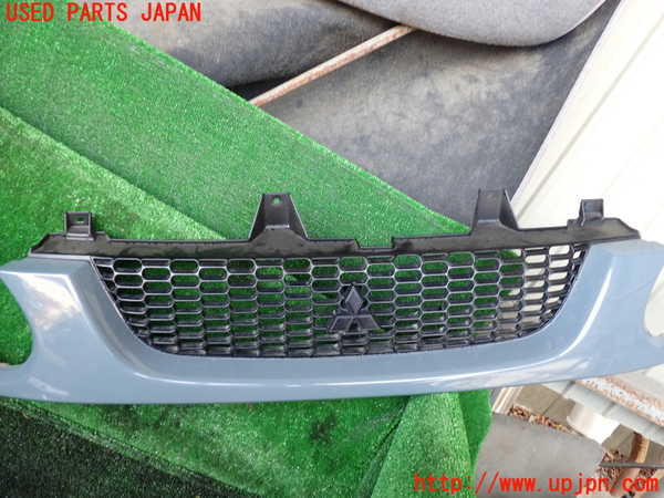 1UPJ-9235061050]デリカ スペースギア(PD6W)ラジエターグリル 中古_2