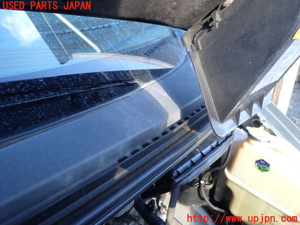 1UPJ-9235061190]デリカ スペースギア(PD6W)カウルトップ 中古_3