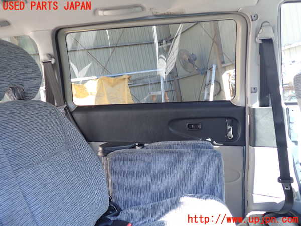 1UPJ-9235061320]デリカ スペースギア(PD6W)左後ドア 中古_4