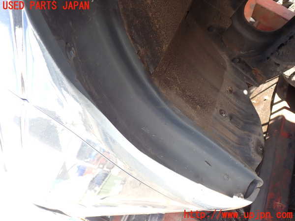 1UPJ-9235061090]デリカ スペースギア(PD6W)右前フェンダーライナー 中古_3