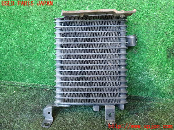 1UPJ-9235062481]デリカ スペースギア(PD6W)オイルクーラー1 中古_3