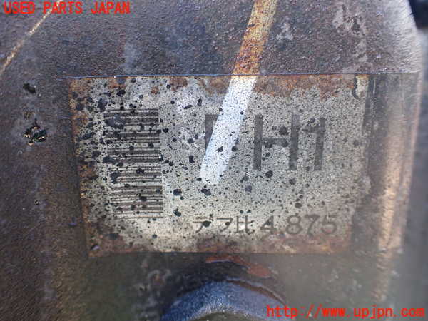 1UPJ-9235064350]デリカ スペースギア(PD6W)フロントデフ 中古_3