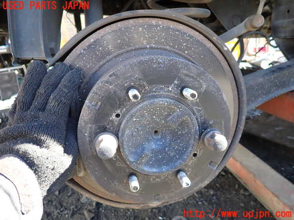 1UPJ-9235064400]デリカ スペースギア(PD6W)リアデフホーシング 中古_3