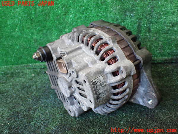 1UPJ-9235066015]デリカ スペースギア(PD6W)オルタネーター(ダイナモ) 中古_2