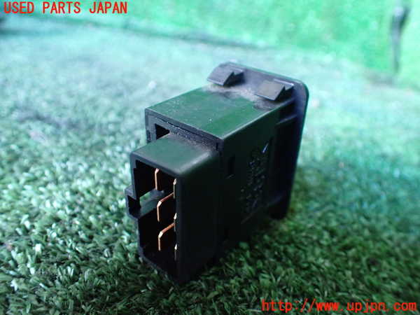 1UPJ-9235066308]デリカ スペースギア(PD6W)スイッチ3 中古_2