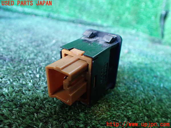 1UPJ-9235066309]デリカ スペースギア(PD6W)スイッチ4 中古_2