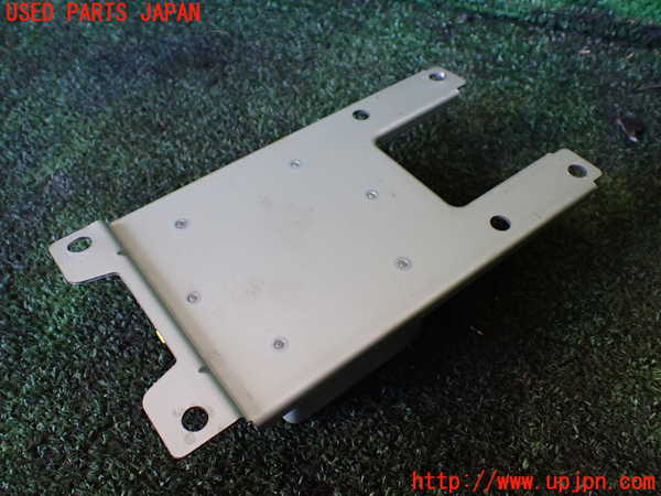 1UPJ-9235066145]デリカ スペースギア(PD6W)エアバッグコンピューター 中古_3