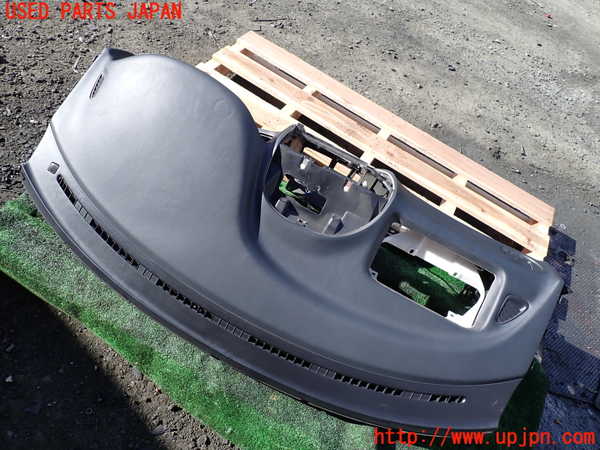 1UPJ-9235067505]デリカ スペースギア(PD6W)ダッシュボード 中古_3