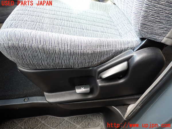 1UPJ-9235067065]デリカ スペースギア(PD6W)助手席シート 中古_4