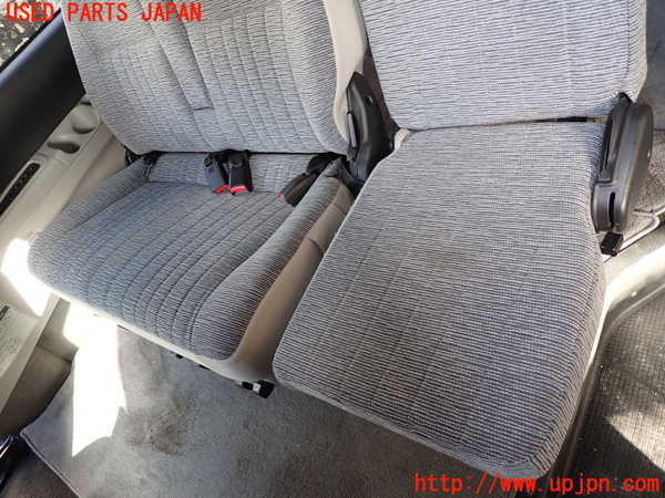 1UPJ-9235067125]デリカ スペースギア(PD6W)2列目シート 中古_3