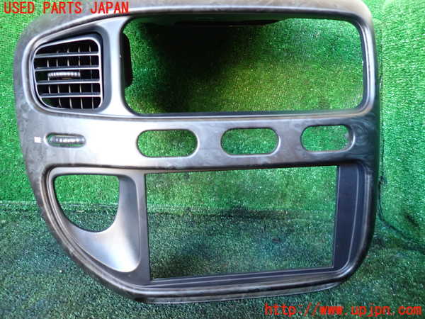 1UPJ-9235067526]デリカ スペースギア(PD6W)エアコン吹き出し口1 中古_3