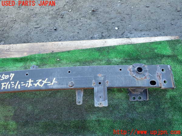 1UPJ-9235071014]ヴェルファイアハイブリッド(AYH30W)フロントバンパーホースメント 中古_3