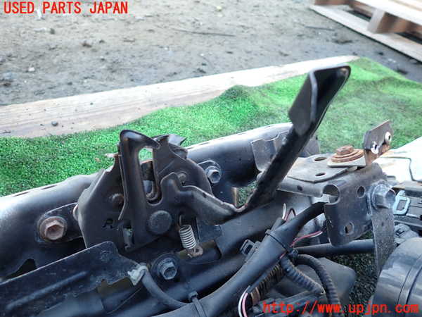 1UPJ-9235071040]ヴェルファイアハイブリッド(AYH30W)アッパーコアサポート 中古_2