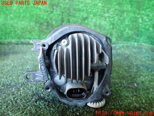 1UPJ-9235071182]ヴェルファイアハイブリッド(AYH30W)左フォグ ジャンク_2