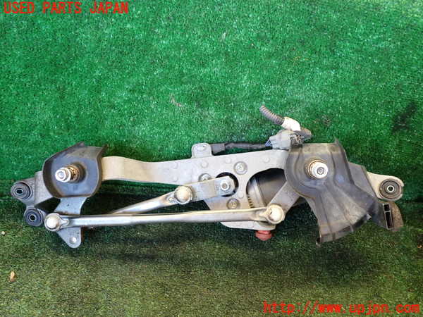 1UPJ-9235076770]ヴェルファイアハイブリッド(AYH30W)フロントワイパーモーター 中古_3