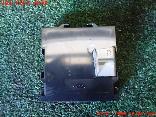 1UPJ-9235076146]ヴェルファイアハイブリッド(AYH30W)コンピューター1 中古_3