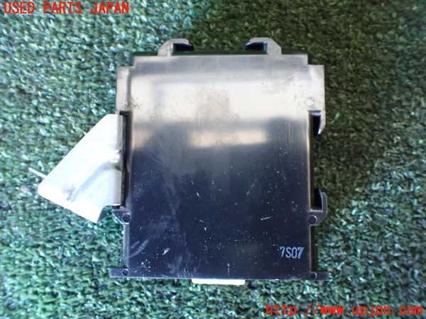 1UPJ-9235076147]ヴェルファイアハイブリッド(AYH30W)コンピューター2 中古_3