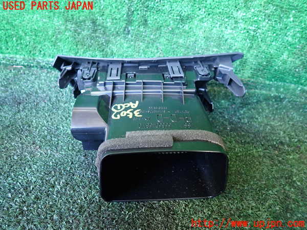 1UPJ-9235077526]ヴェルファイアハイブリッド(AYH30W)エアコン吹き出し口1 中古_2
