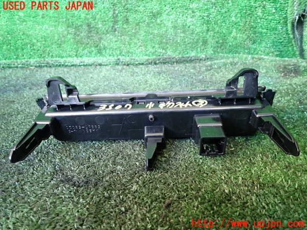 1UPJ-9235077842]ヴェルファイアハイブリッド(AYH30W)小物入れ2 中古_2