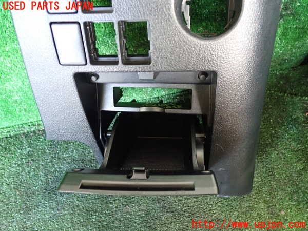 1UPJ-9235077843]ヴェルファイアハイブリッド(AYH30W)小物入れ3 中古_2