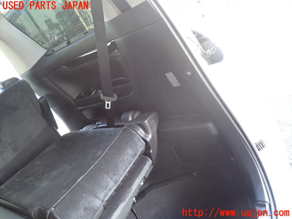 1UPJ-9235077675]ヴェルファイアハイブリッド(AYH30W)右リアピラートリム 中古_4