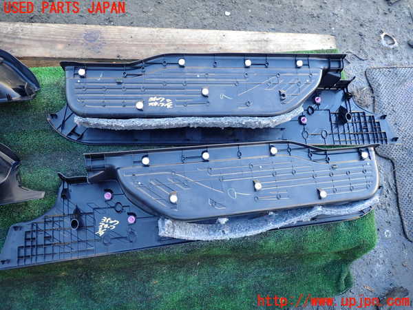 1UPJ-9235077740]ヴェルファイアハイブリッド(AYH30W)スカッフプレート 中古_5