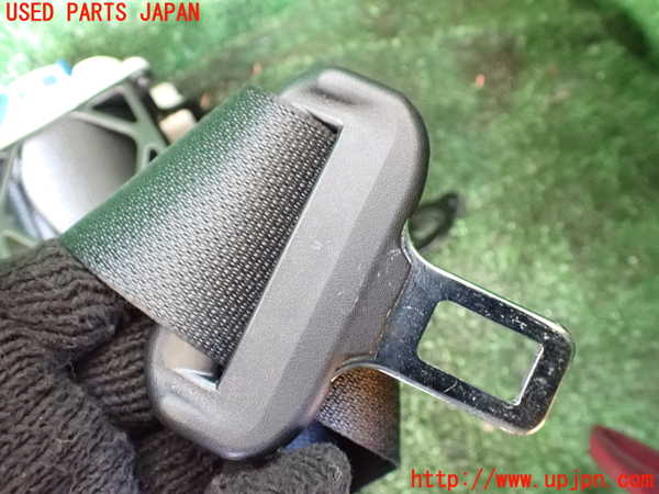 1UPJ-9235077075]ヴェルファイアハイブリッド(AYH30W)助手席シートベルト 中古_2