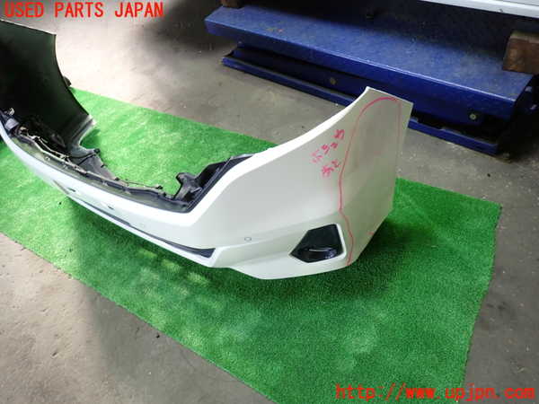 1UPJ-9235081010]セレナ(GC27)フロントバンパー 中古_2
