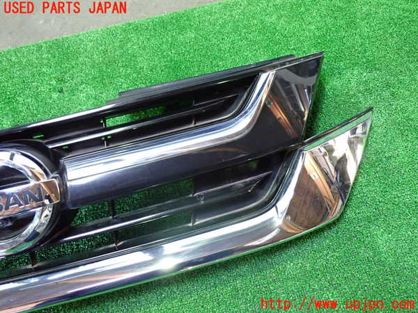 1UPJ-9235081050]セレナ(GC27)ラジエターグリル 中古_2