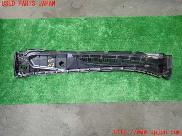 1UPJ-9235081190]セレナ(GC27)カウルトップ 中古_2