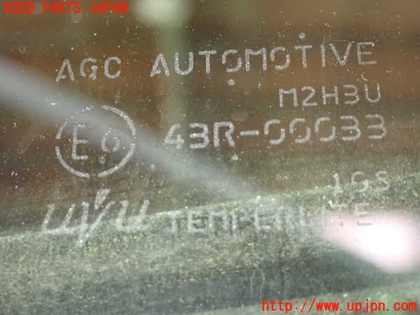 1UPJ-9235081230]セレナ(GC27)右前ドア ジャンク_4