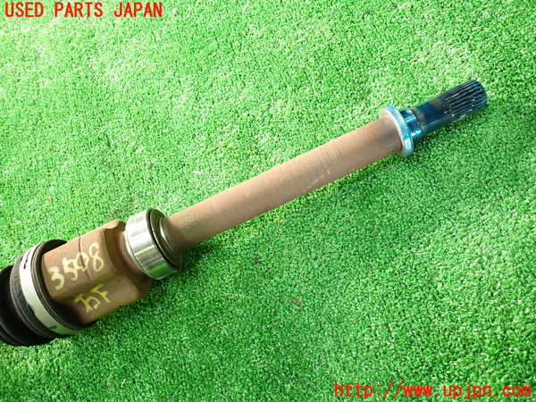 1UPJ-9235084010]セレナ(GC27)右フロントドライブシャフト 中古_2