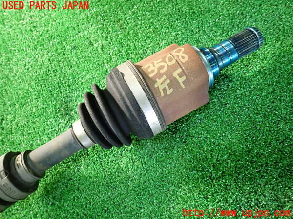 1UPJ-9235084015]セレナ(GC27)左フロントドライブシャフト 中古_2