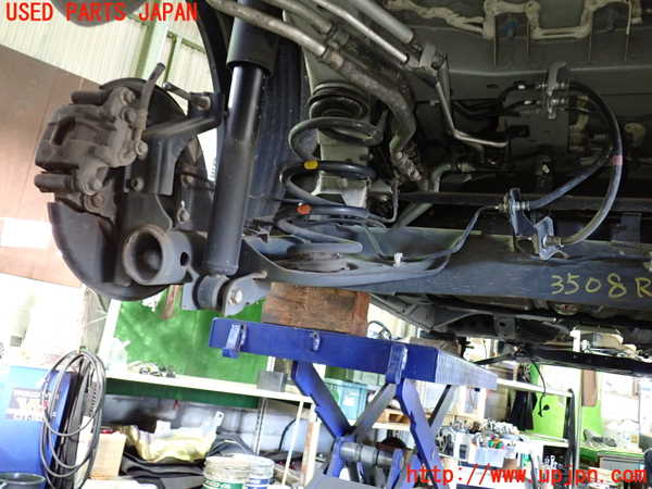 1UPJ-9235085380]セレナ(GC27)リアアクスルビーム 中古_4