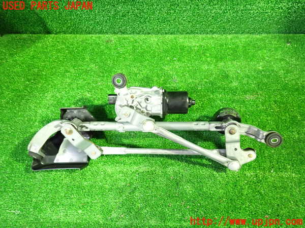 1UPJ-9235086770]セレナ(GC27)フロントワイパーモーター 中古_4