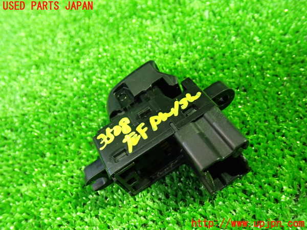 1UPJ-9235086245]セレナ(GC27)左前パワーウィンドウスイッチ 中古_2