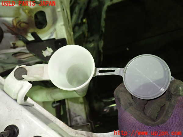 1UPJ-9235086791]セレナ(GC27)ウォッシャータンク1 中古_2