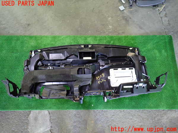 1UPJ-9235087505]セレナ(GC27)ダッシュボード 中古_4