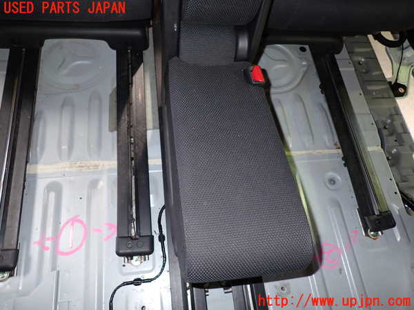 1UPJ-9235087465]セレナ(GC27)補助席 中古_3