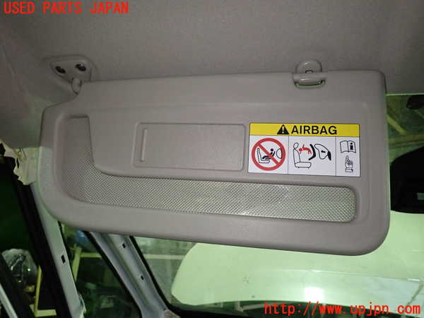 1UPJ-9235087630]セレナ(GC27)室内サンバイザー左側 中古_2