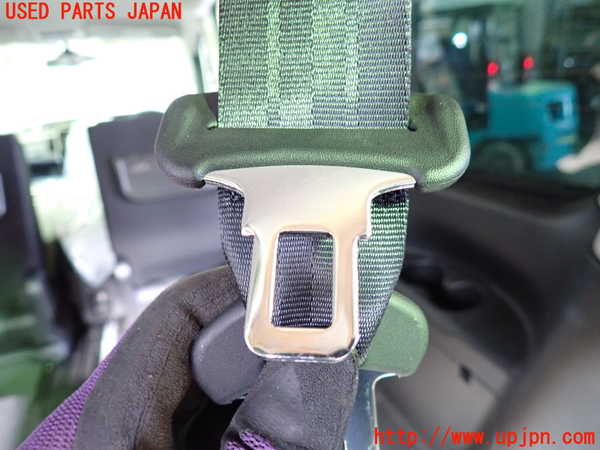 1UPJ-9235087215]セレナ(GC27)3列目シートベルト 中古_2