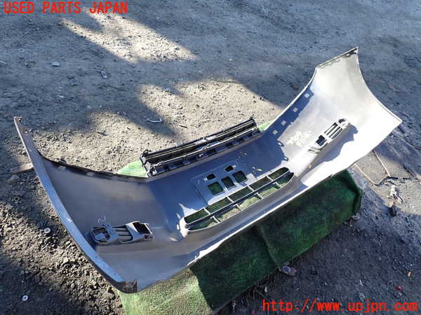 1UPJ-9235091010]ステップワゴン(RK1)フロントバンパー 中古_4