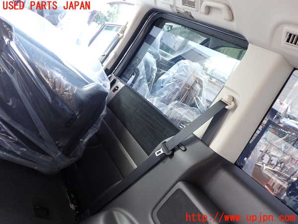 1UPJ-9235091290]ステップワゴン(RK1)右後ドア 中古 AGC M2L3 43R-007953_4