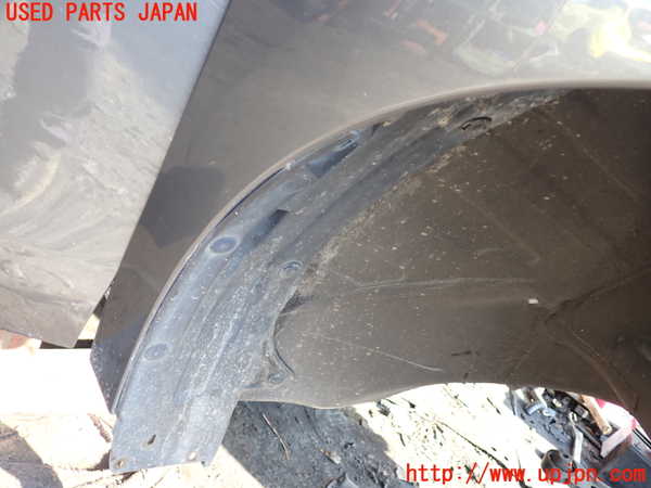 1UPJ-9235091090]ステップワゴン(RK1)右前フェンダーライナー 中古_3
