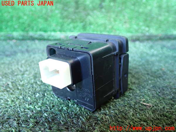 1UPJ-9235096306]ステップワゴン(RK1)スイッチ1（スライドドア） 中古_2